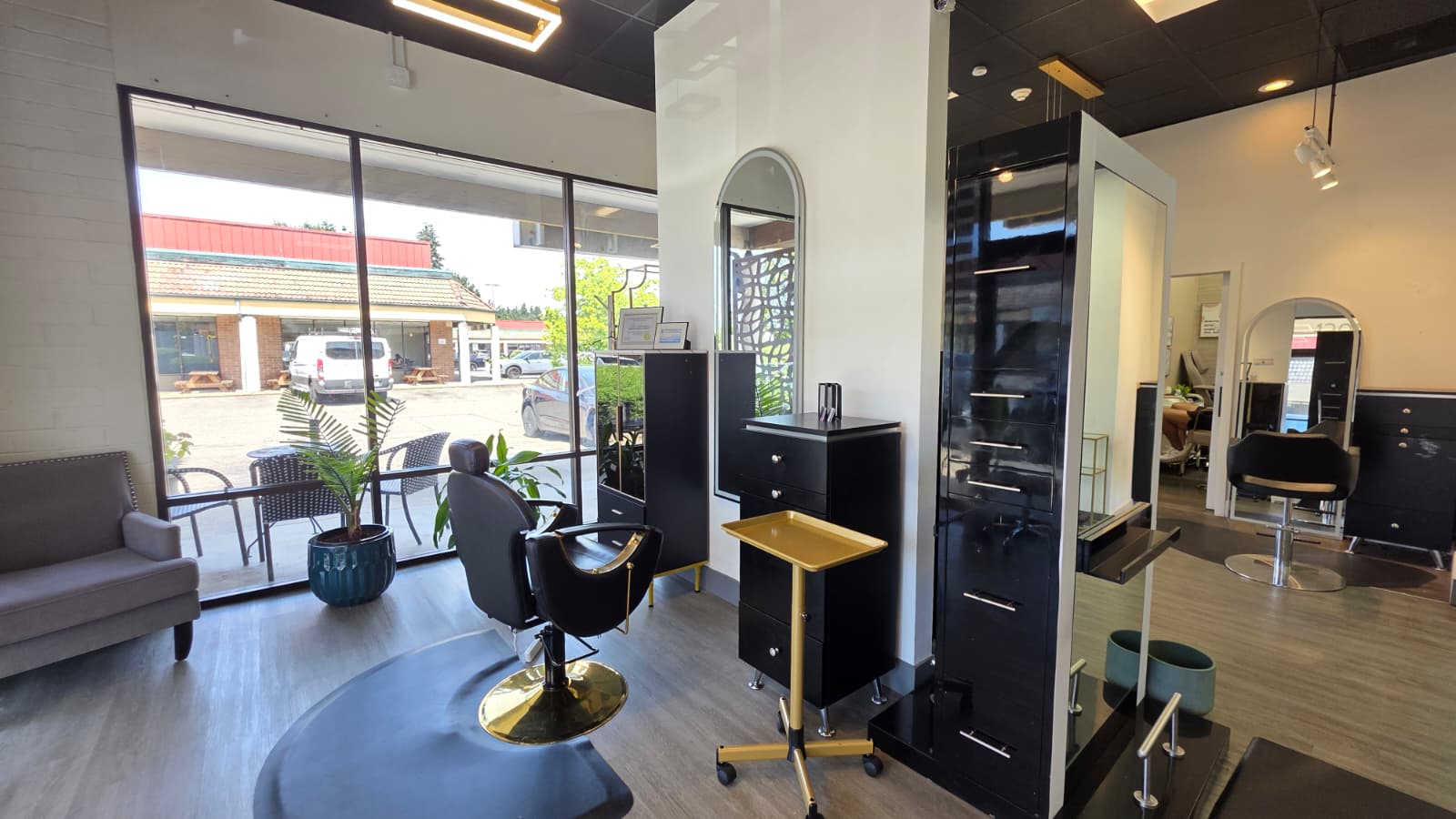 Salon Interior